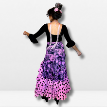 Cargar imagen en el visor de la galería, Falda flamenco mujer - Con volantes a topos y estampado floral grande
