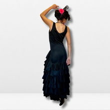 Cargar imagen en el visor de la galería, Vestido flamenco mujer - Con tirantes, color liso y cascada de volantes lateral
